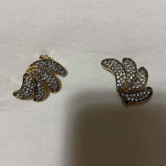 Costume earrings Gold and stone - Picture 1 of 3